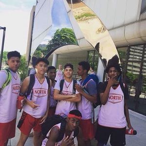 Meet your Posher, Lonnie